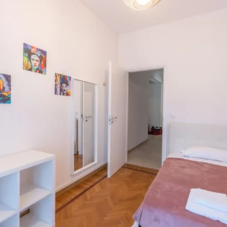 La Finestra Sul Centro, By Short Holidays