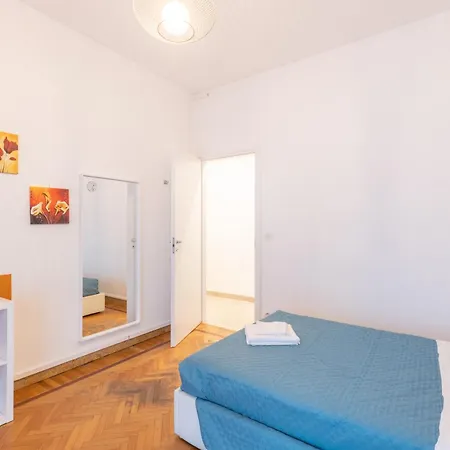 La Finestra Sul Centro, By Short Holidays * Bologna