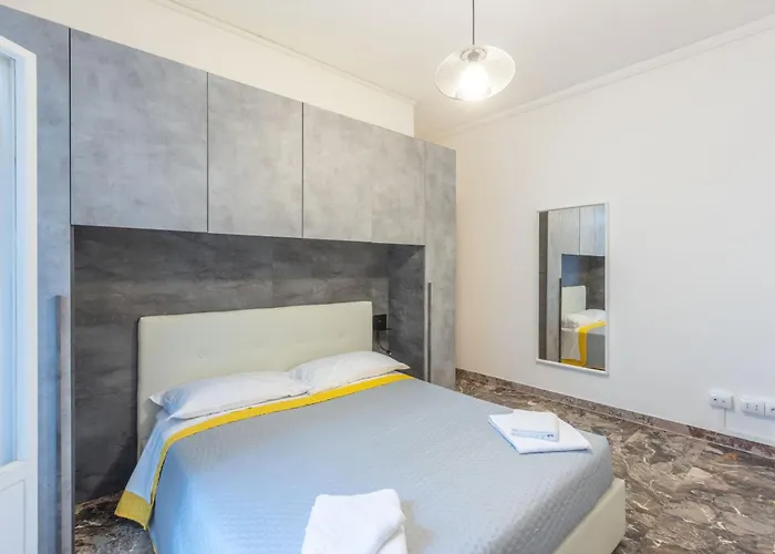 La Finestra Sul Centro, By Short Holidays Appartement